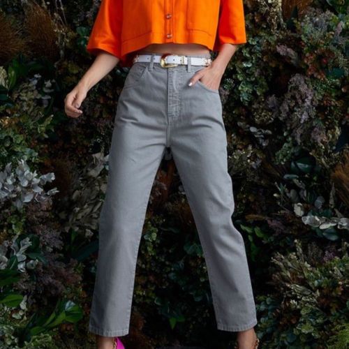 calca jeans selma cinza bynv 129027297?action_source=63594&ref=home_home&rsp=1&rspix=1