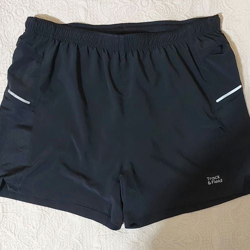 short de corrida track amp field preto m 152761170?action_source=77518&ref=home_home&rsp=1&rspix=1