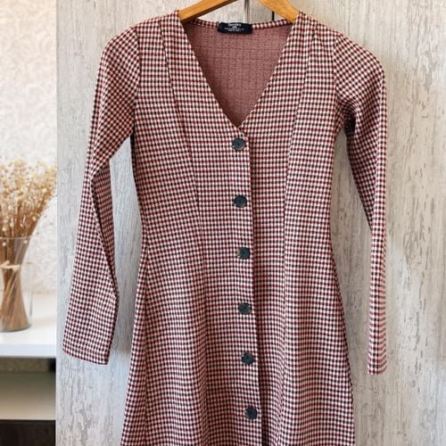 vestido manga longa xadrez 131002409?action_source=69599&ref=home_home&rsp=1&rspix=1