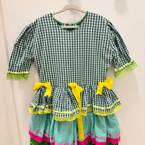 vestido festa junina xadrez verde 8 143360022?action_source=72773&ref=home_home&rsp=1&rspix=1