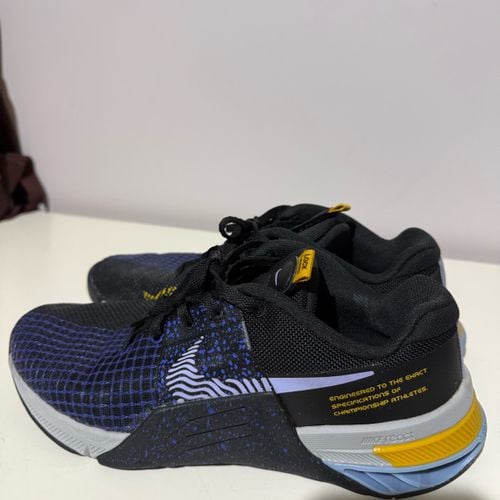 tenis nike metcon 7 usado poucas vezes 140925854?action_source=31946&ref=home_home&rsp=1&rspix=1