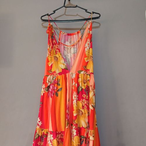 vestido estampado dress to 134007214?action_source=64649&ref=home_home&rsp=1&rspix=1