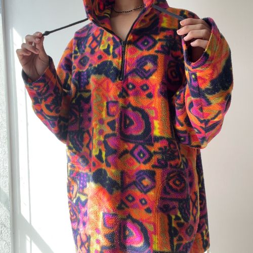 moletom fleece vintage colorido japao 141615879?action_source=70522&ref=home_home&rsp=1&rspix=1