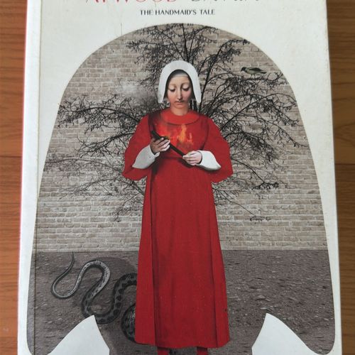 livro o conto da aia margaret atwood 149630533?action_source=75770&ref=home_home&rsp=1&rspix=1