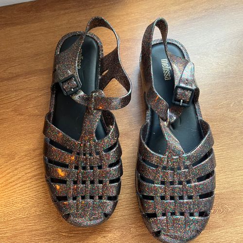 sandalia melissa possession multiglitter 144246596?action_source=76405&ref=home_home&rsp=1&rspix=1