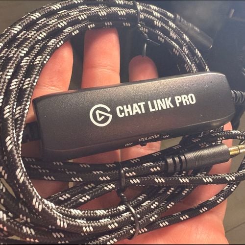 cabo adaptador engato chat link pro 138365604?action_source=69104&ref=home_home&rsp=1&rspix=1