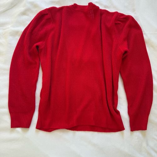 blusa de trico vermelha decote v m 142071908?action_source=31319&ref=home_home&rsp=1&rspix=1