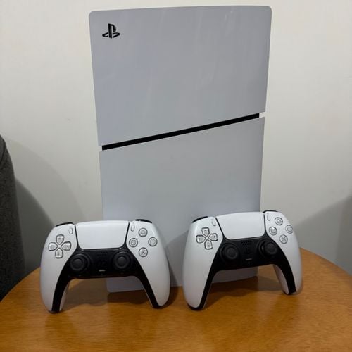 playstation 5 slim branco com 2 controles 153333215?action_source=67222&ref=home_home&rsp=1&rspix=1