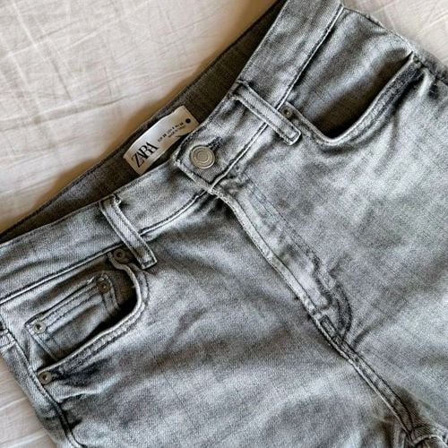 calca jeans cinza da zara 147942161?action_source=75772&ref=home_home&rsp=1&rspix=1