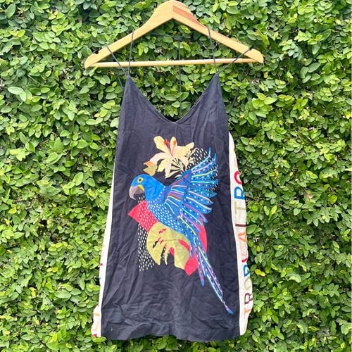 vestido farm chuva de verao arara azul tropical 134535982?action_source=67222&ref=home_home&rsp=1&rspix=1