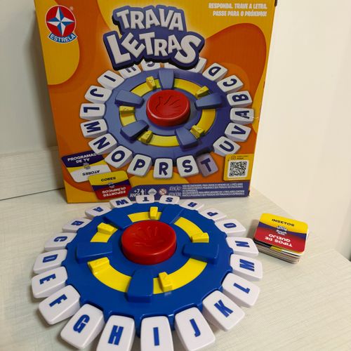 jogo trava letras estrela 139562493?action_source=72107&ref=home_home&rsp=1&rspix=1