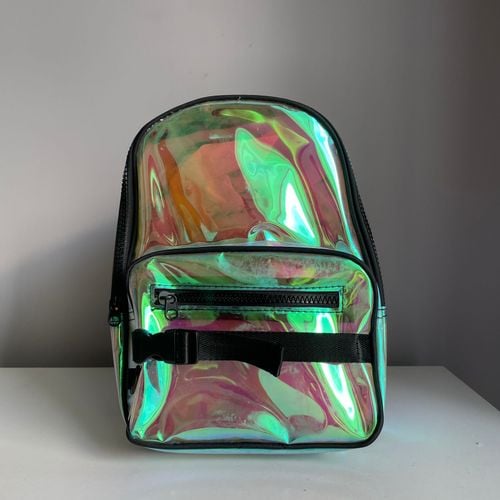 mochila urbana holografica infantil todomoda nova 132627032?action_source=66794&ref=home_home&rsp=1&rspix=1