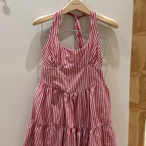 vestido curto farm 135822874?action_source=31319&ref=home_home&rsp=1&rspix=1