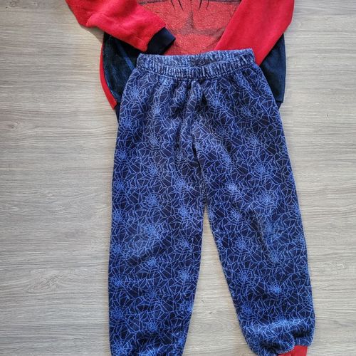 pijama infantil homem aranha renner 146649618?action_source=74617&ref=home_home&rsp=1&rspix=1