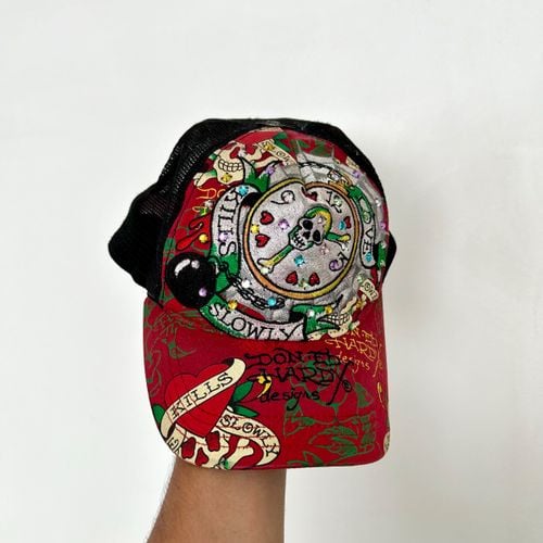 bone ed hardy vintage 2000 143361543?action_source=72701&ref=home_home&rsp=1&rspix=1
