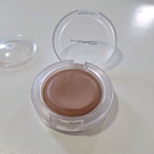 blush mac glow play cushion true harmony 153183767?action_source=77486&ref=home_home&rsp=1&rspix=1