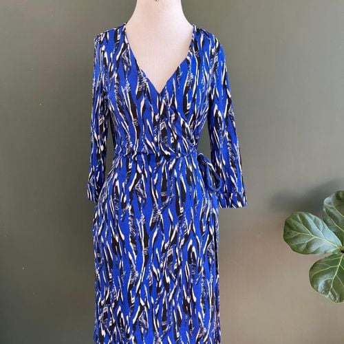 vestido envelope azul preto branco diane von furstenberg 10 g 128594793?action_source=64649&ref=home_home&rsp=1&rspix=1