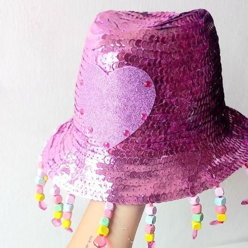 chapeu paete rosa customizado carnaval 117269646?action_source=67456&ref=home_home&rsp=1&rspix=1