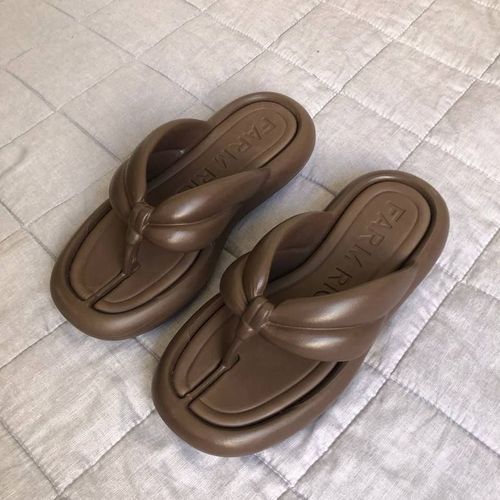 chinelo farm flatform katita 132644875?action_source=64649&ref=home_home&rsp=1&rspix=1