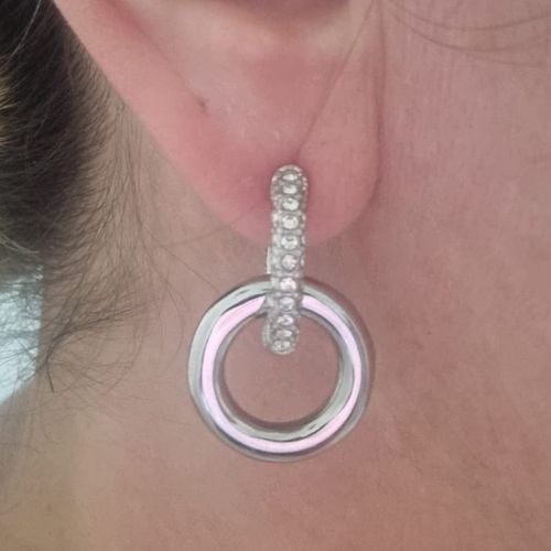 lindo brinco argolas prata swarovski 141866664?action_source=72470&ref=home_home&rsp=1&rspix=1