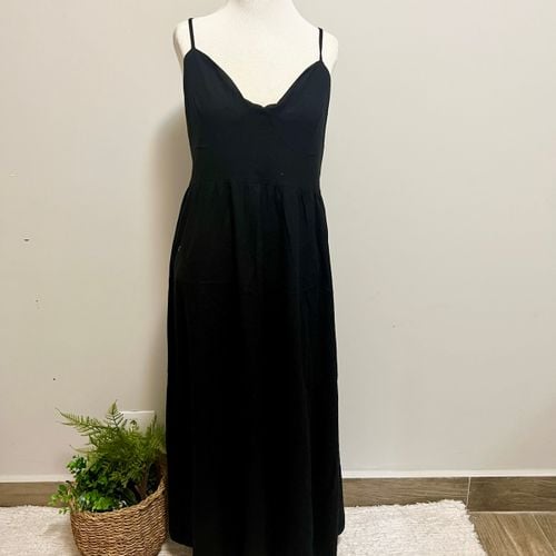 vestido preto hering m 135083341?action_source=31319&ref=home_home&rsp=1&rspix=1