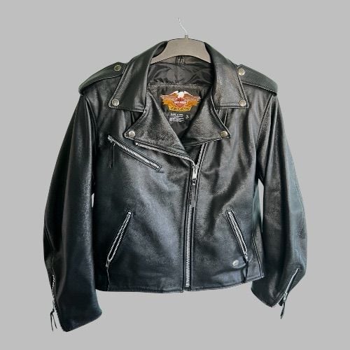 jaqueta harley davidson couro legitimo preta 146490938?action_source=67222&ref=home_home&rsp=1&rspix=1