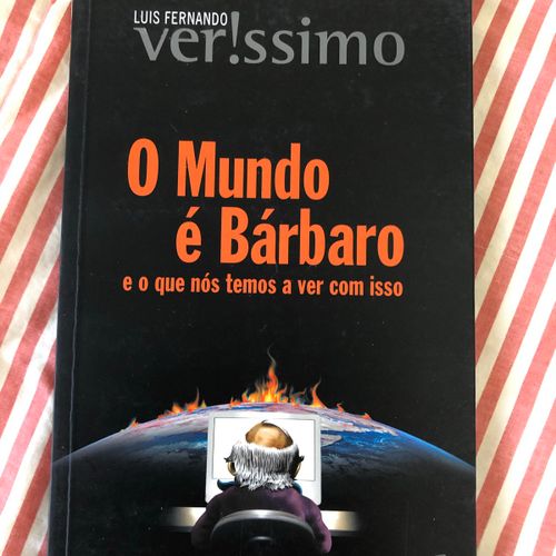 livro o mundo e barbaro 134903433?action_source=66992&ref=home_home&rsp=1&rspix=1