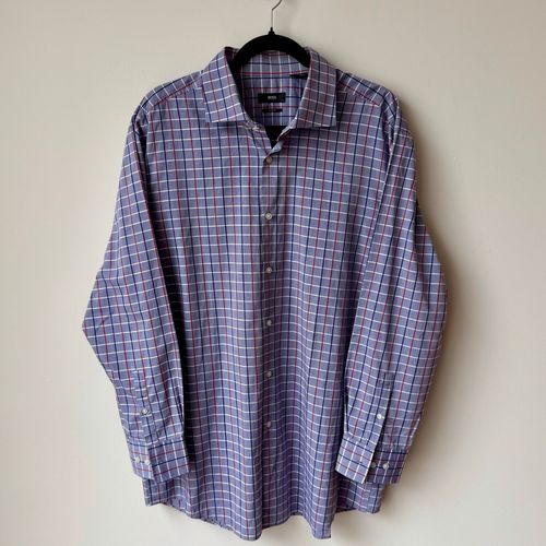 camisa novinha hugo boss 139781353?action_source=69863&ref=home_home&rsp=1&rspix=1