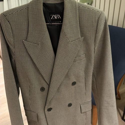 blazer zara xadrez pp 152220434?action_source=77124&ref=home_home&rsp=1&rspix=1
