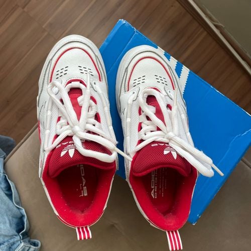 adidas adi2000 white collegiate red 131781737?action_source=75208&ref=home_home&rsp=1&rspix=1