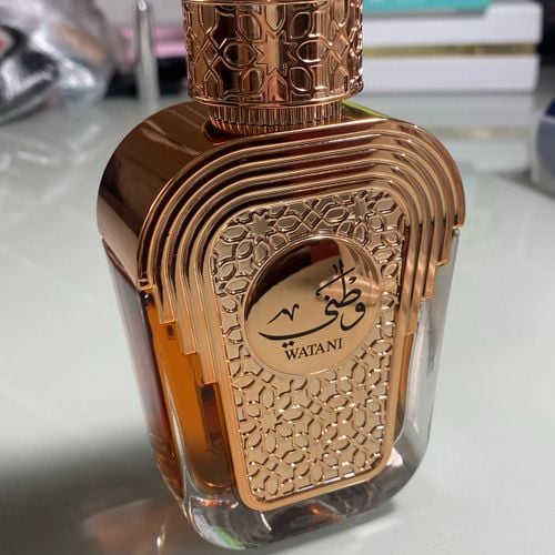 perfume arabe watani 129084502?action_source=66827&ref=home_home&rsp=1&rspix=1