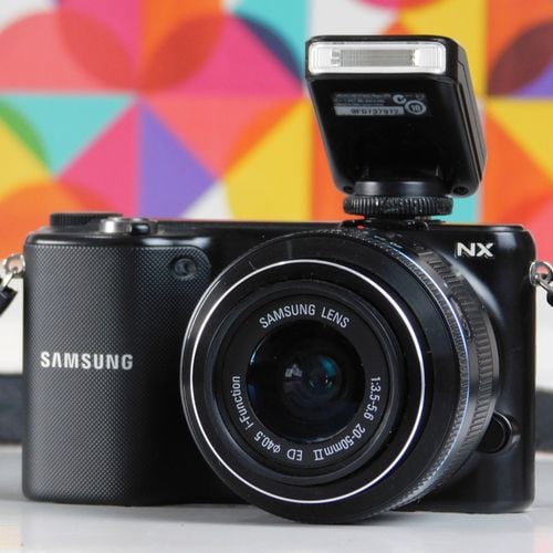 camera samsung nx2000 20 3 megapixels 139734414?action_source=69863&ref=home_home&rsp=1&rspix=1
