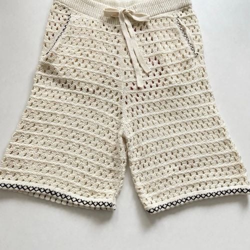 bermuda de croche zara grossa unissex boho g xg 152564738?action_source=75772&ref=home_home&rsp=1&rspix=1