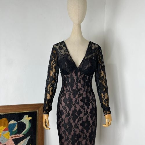 vestido corselet novo 147487958?action_source=74549&ref=home_home&rsp=1&rspix=1