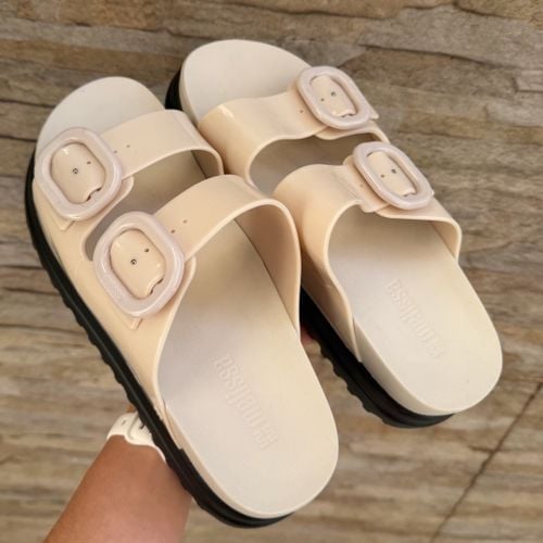 sandalia melissa the real jelly slide bege 36 141970276?action_source=73955&ref=home_home&rsp=1&rspix=1