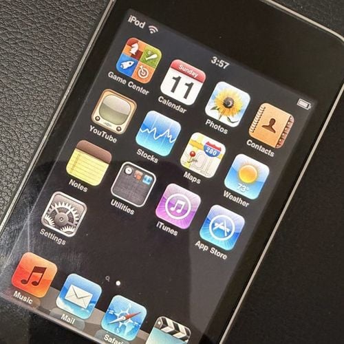 ipod touch 8gb 139501728?action_source=72998&ref=home_home&rsp=1&rspix=1