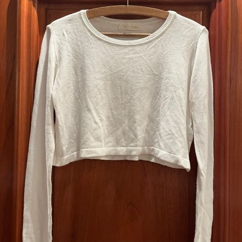 blusa cropped bynv 129392641?action_source=63594&ref=home_home&rsp=1&rspix=1