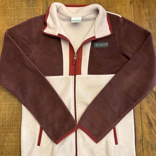 casaco fleece columbia 10 12 em excelente estado de conservacao 145620379?action_source=72470&ref=home_home&rsp=1&rspix=1