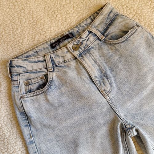 calca mom 139326276?action_source=69599&ref=home_home&rsp=1&rspix=1