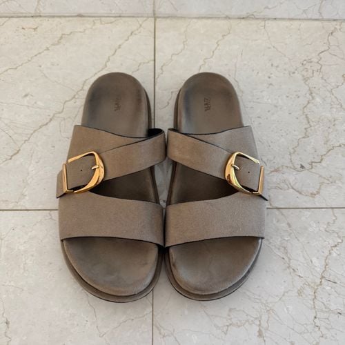 chinelo zara camurca bege 39 146976062?action_source=77221&ref=home_home&rsp=1&rspix=1