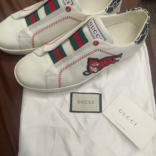 tenis gucci masculino 42 branco super novo 136195502?action_source=31946&ref=home_home&rsp=1&rspix=1