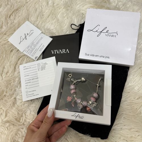 pulseira vivara life original 14 berloques prata 134153006?action_source=67326&ref=home_home&rsp=1&rspix=1