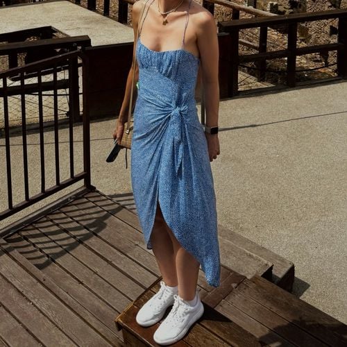 vestido midi fluido poa azul zara 134904196?action_source=31319&ref=home_home&rsp=1&rspix=1