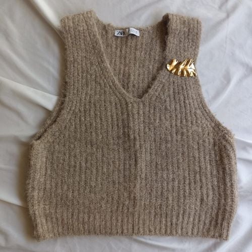 colete la bege zara m 146446569?action_source=67222&ref=home_home&rsp=1&rspix=1