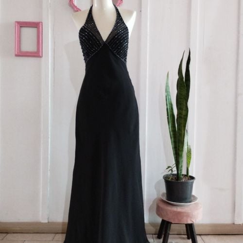 vestido vintage frente unica 135919519?action_source=31319&ref=home_home&rsp=1&rspix=1