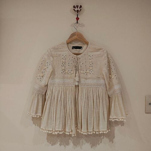 casaqueto estilo bata 123307979?action_source=68872&ref=home_home&rsp=1&rspix=1