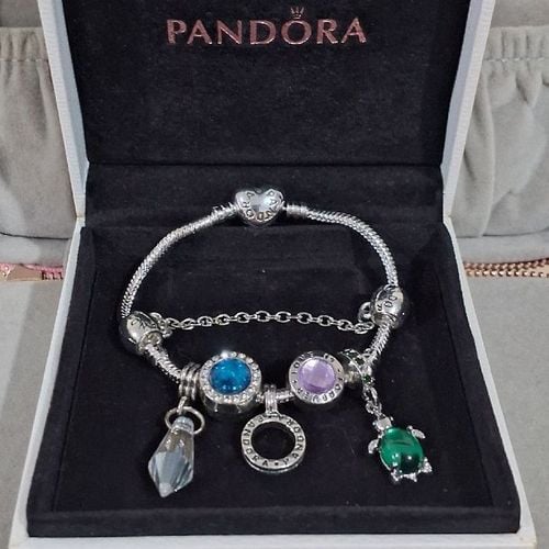 pulseira de prata 130522266?action_source=67326&ref=home_home&rsp=1&rspix=1