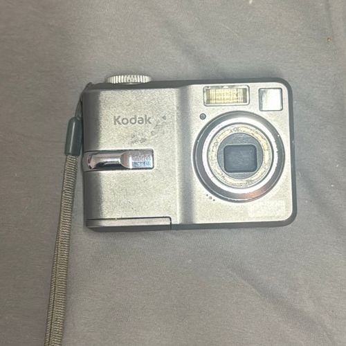 camera digital kodak 126135719?action_source=31319&ref=home_home&rsp=1&rspix=1