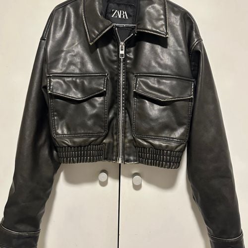 jaqueta zara cropped preta p 145385136?action_source=72470&ref=home_home&rsp=1&rspix=1