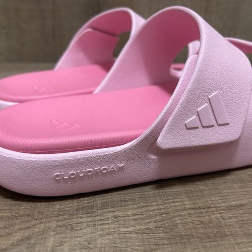 chinelo adidas feminino 38 39 136202168?action_source=67884&ref=home_home&rsp=1&rspix=1
